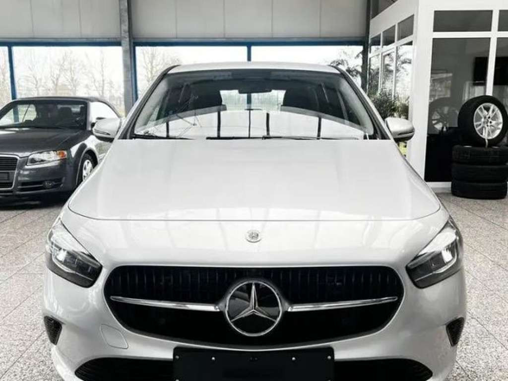 Mercedes-Benz B-Klasse 2023 Benzine
