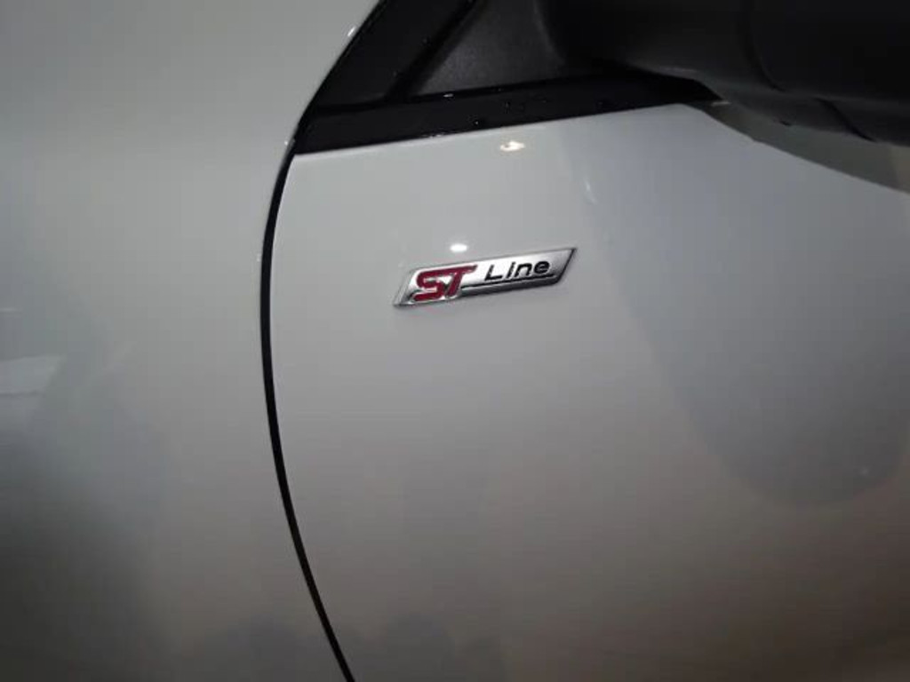 Ford Kuga 2024 Hybride Benzine