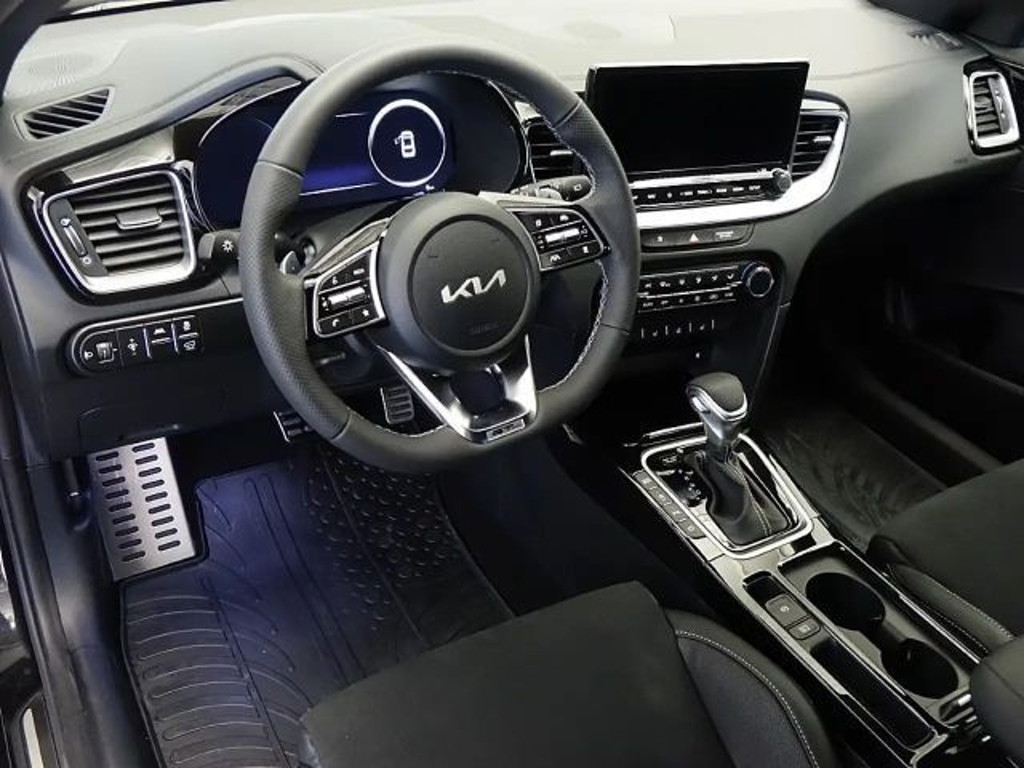 Kia ProCeed