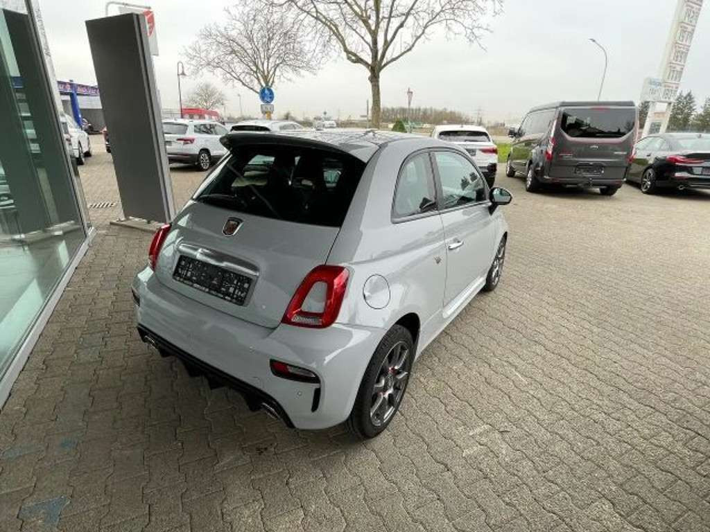 Abarth 595