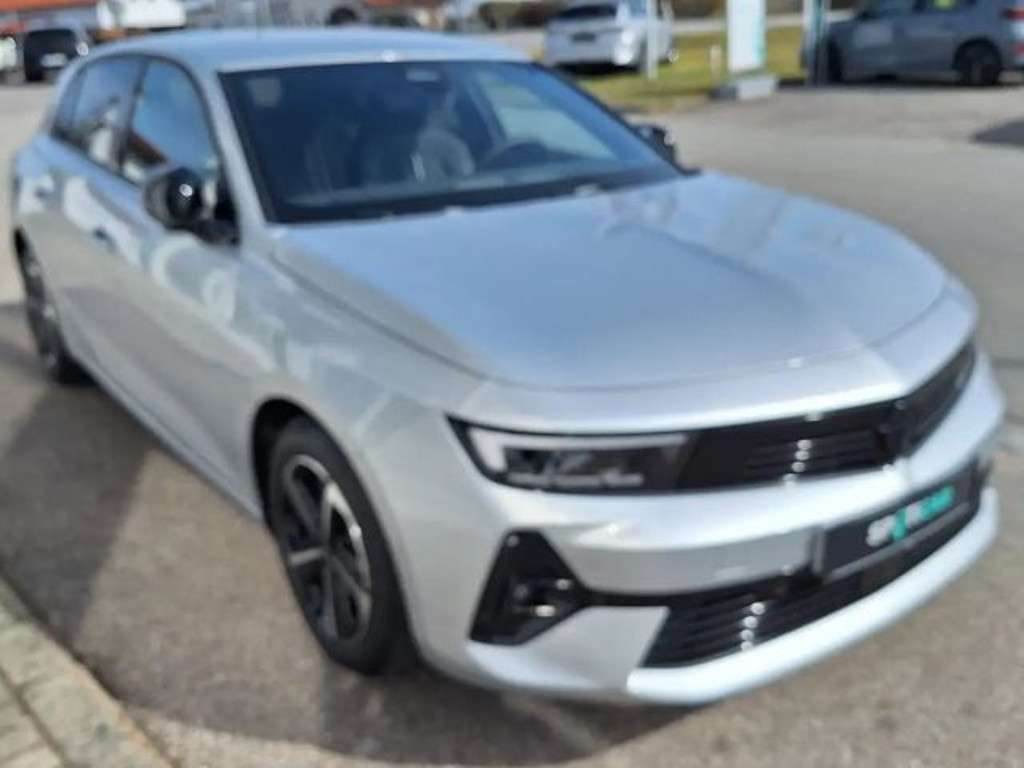 Opel Astra 2024 Benzine