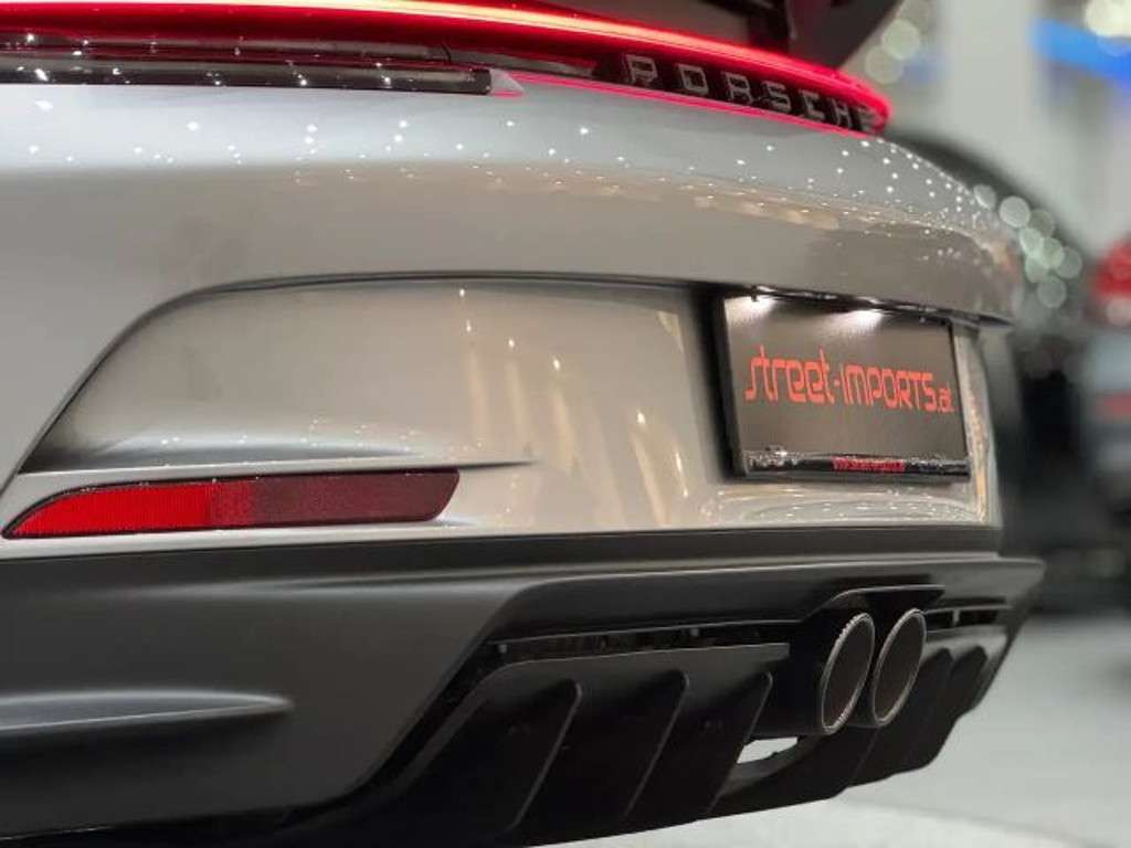 Porsche 992