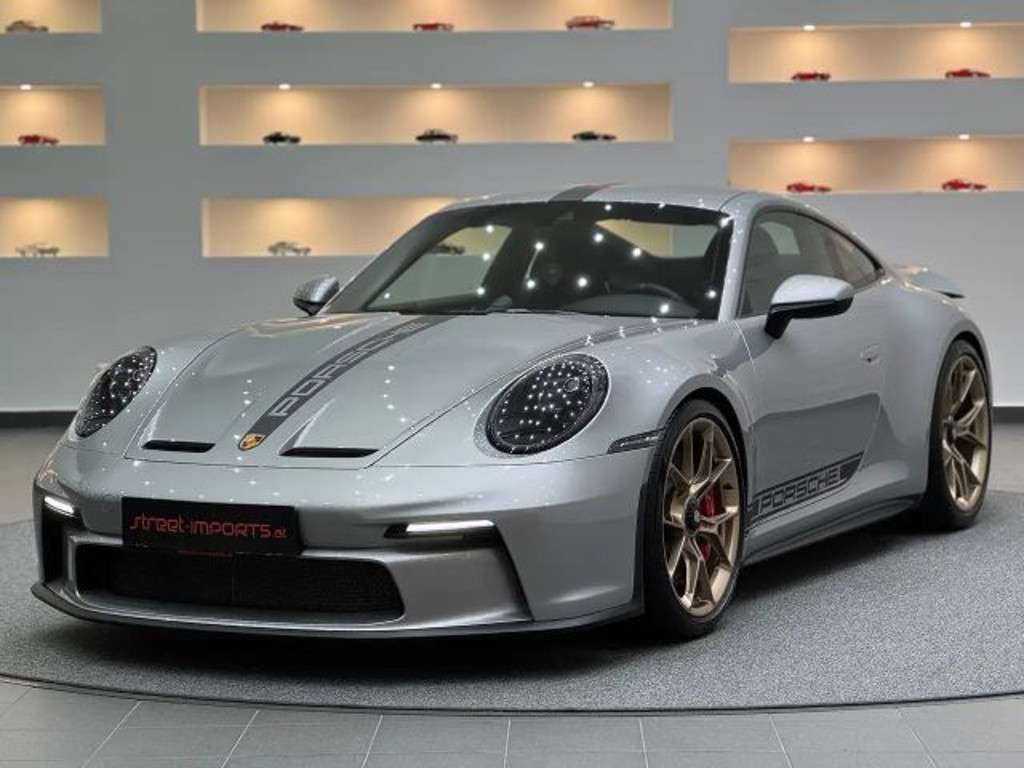 Porsche 992