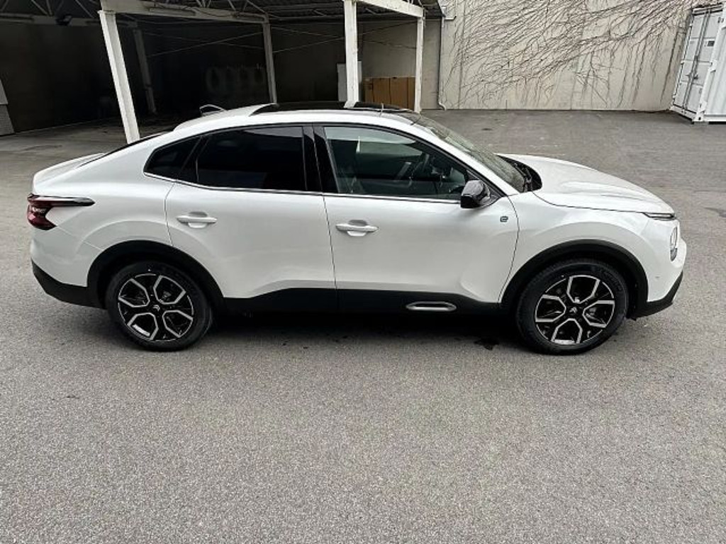 Citroën Ë-C4 X