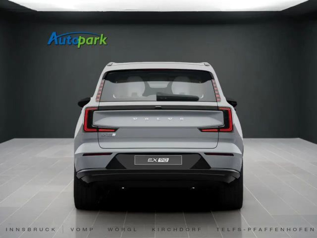Volvo EX90