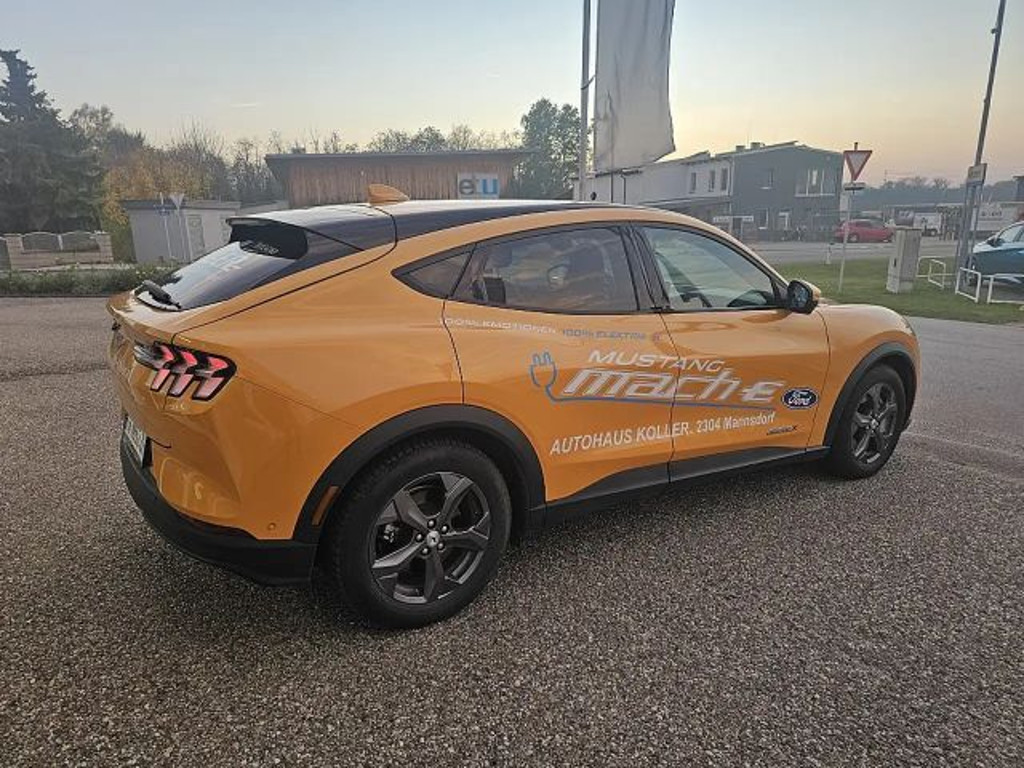 Ford Mustang Mach-E