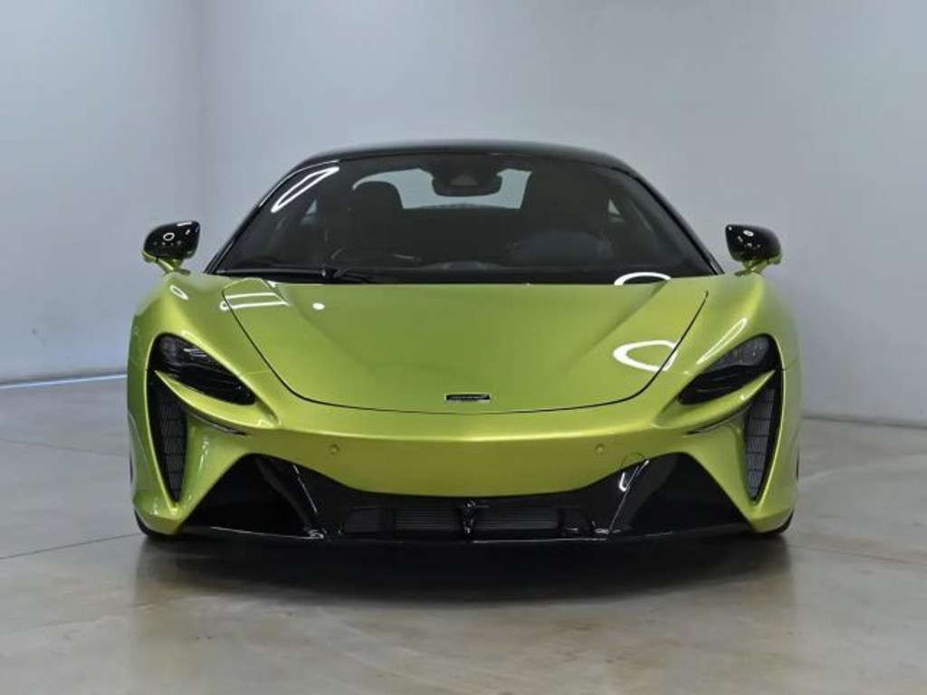 McLaren Artura