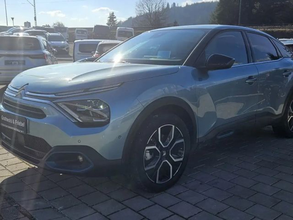 Citroën Ë-C4