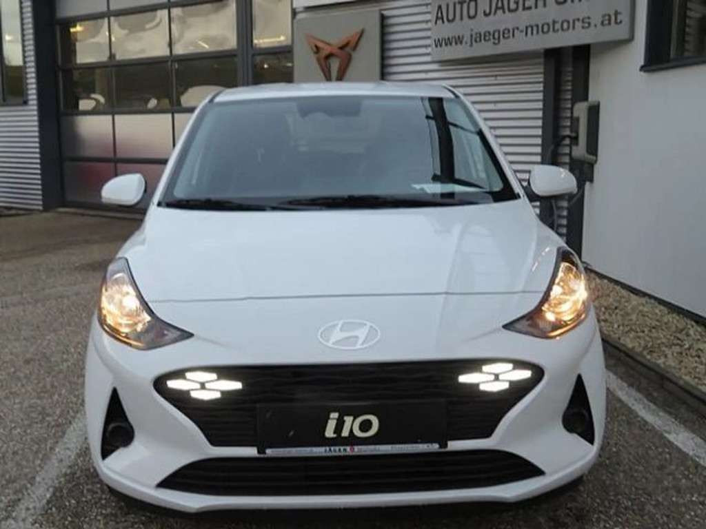 Hyundai i10