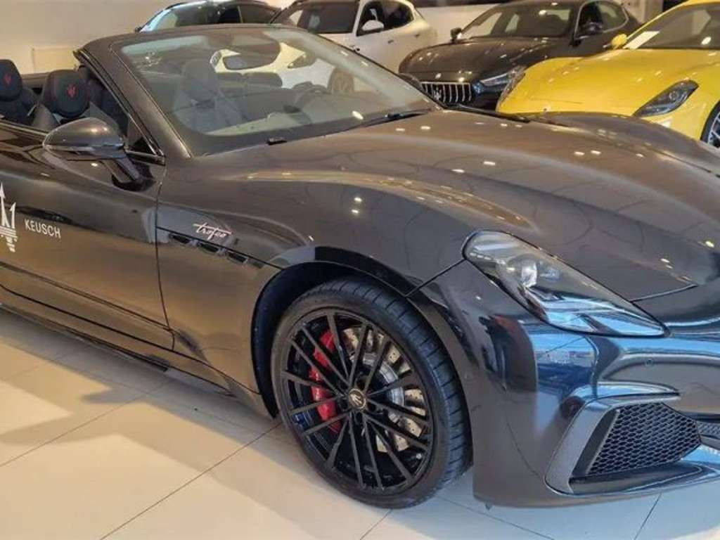Maserati GranCabrio