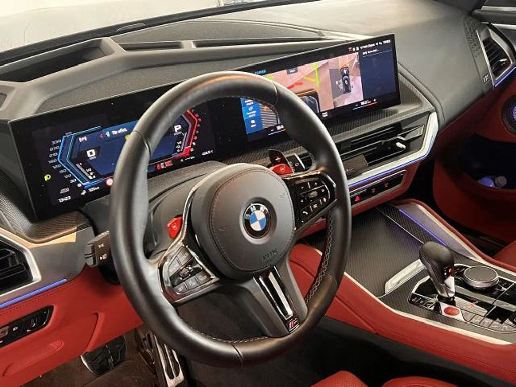 BMW XM