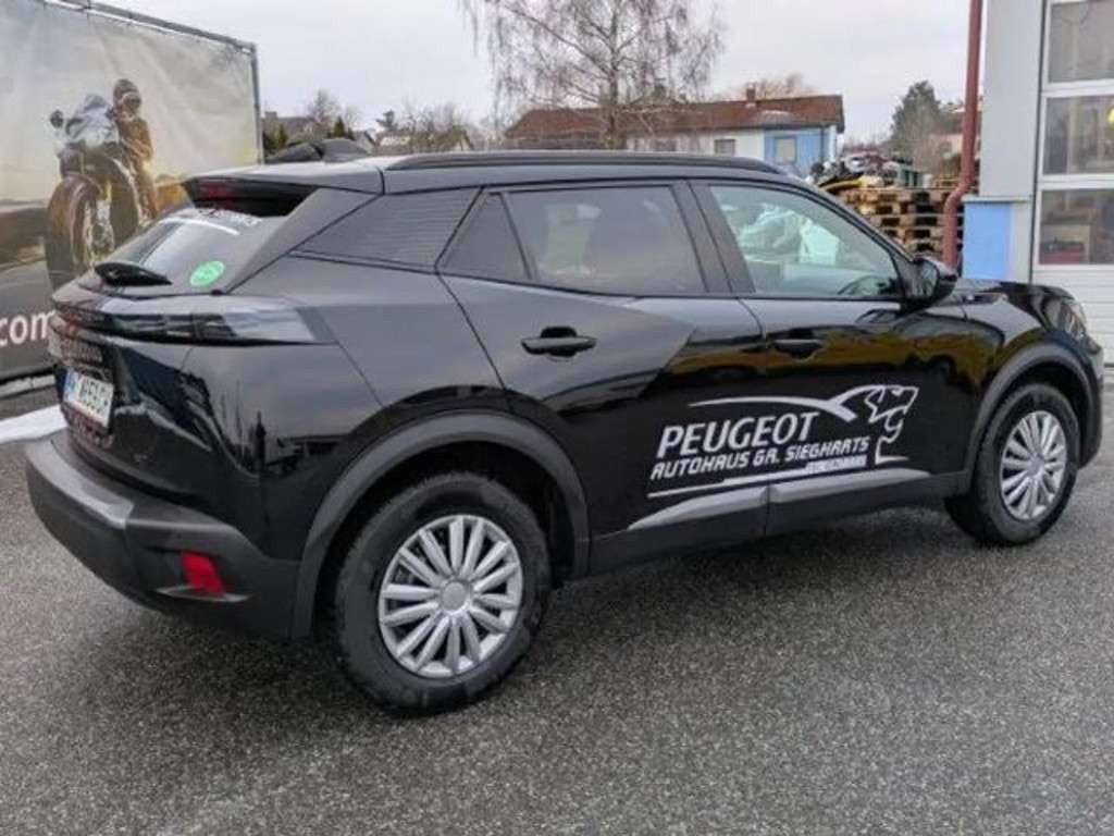 Peugeot e-2008