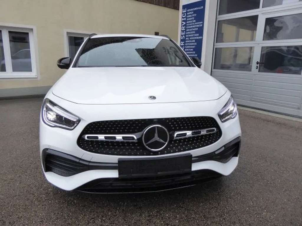 Mercedes-Benz GLA-Klasse