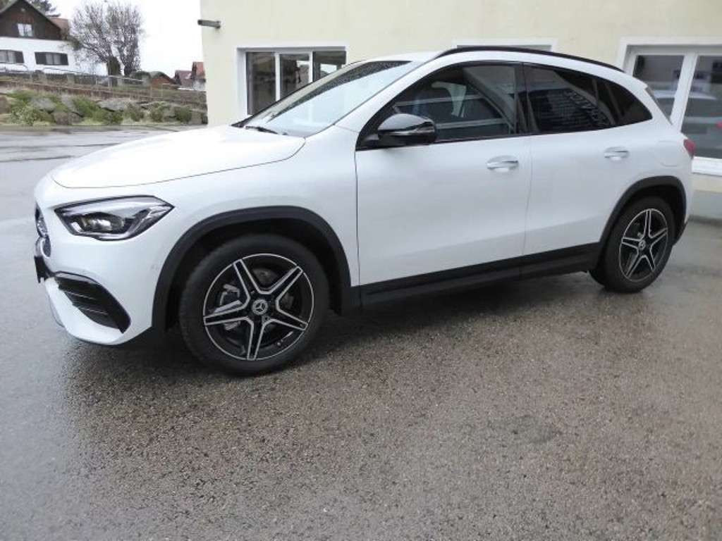 Mercedes-Benz GLA-Klasse