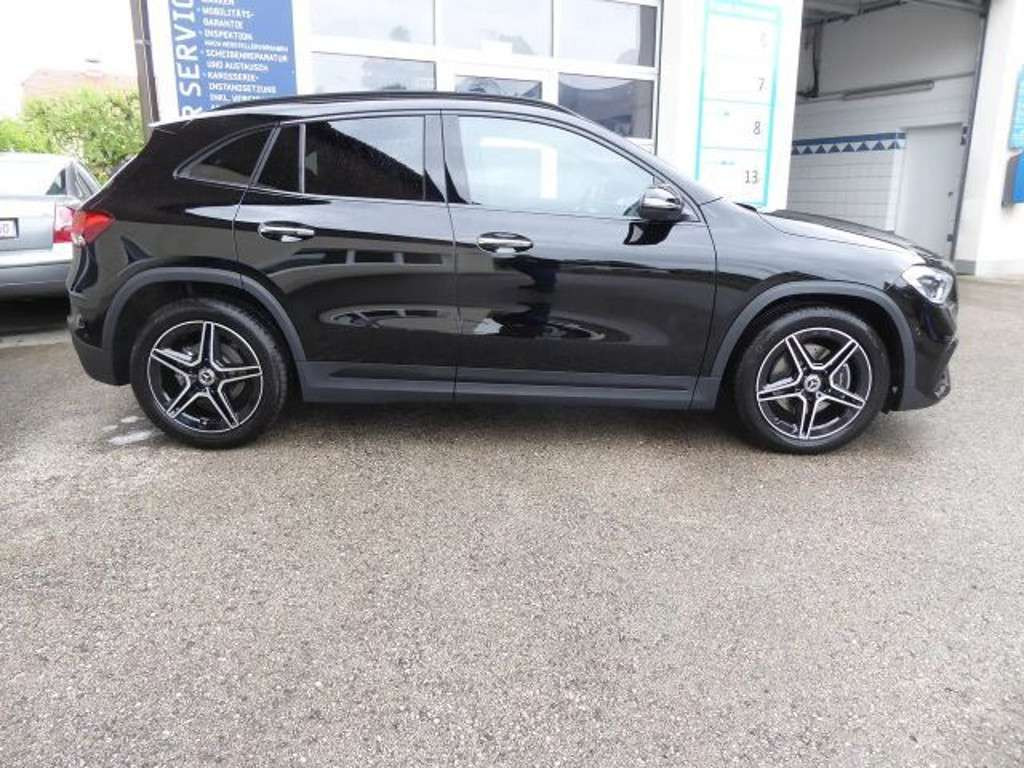 Mercedes-Benz GLA-Klasse