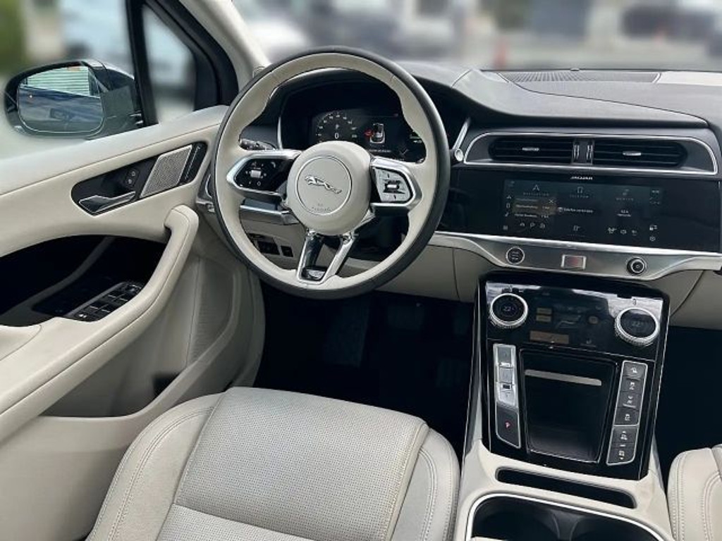 Jaguar I-Pace