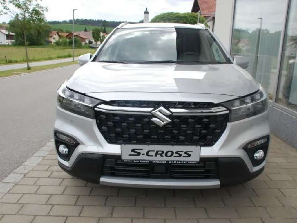 Suzuki S-Cross