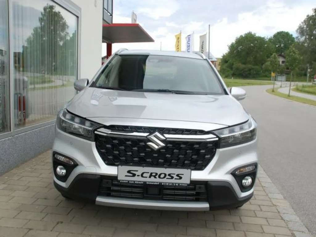 Suzuki S-Cross