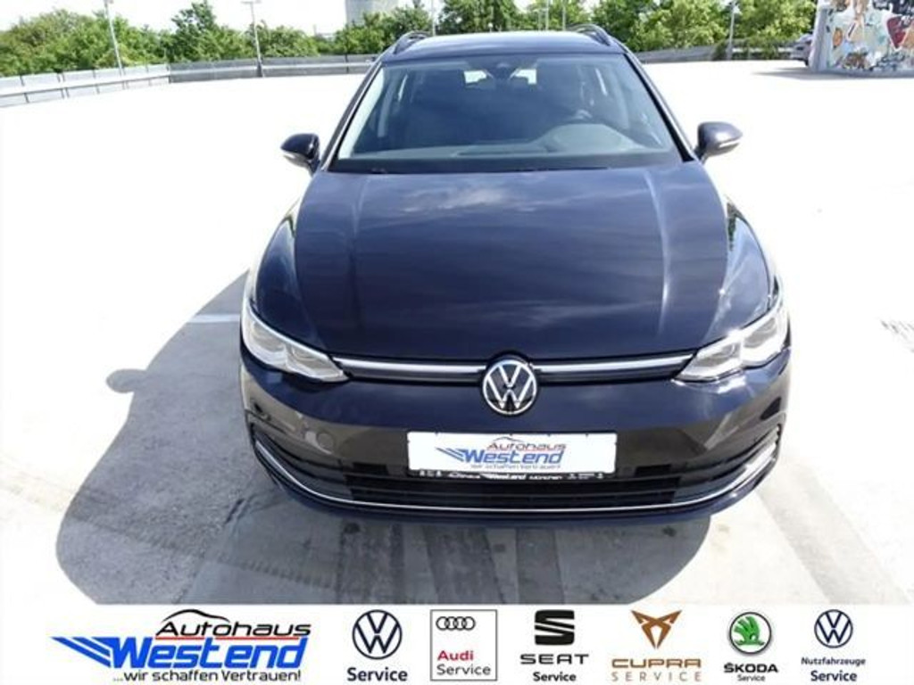 Volkswagen Golf 2024 Benzine
