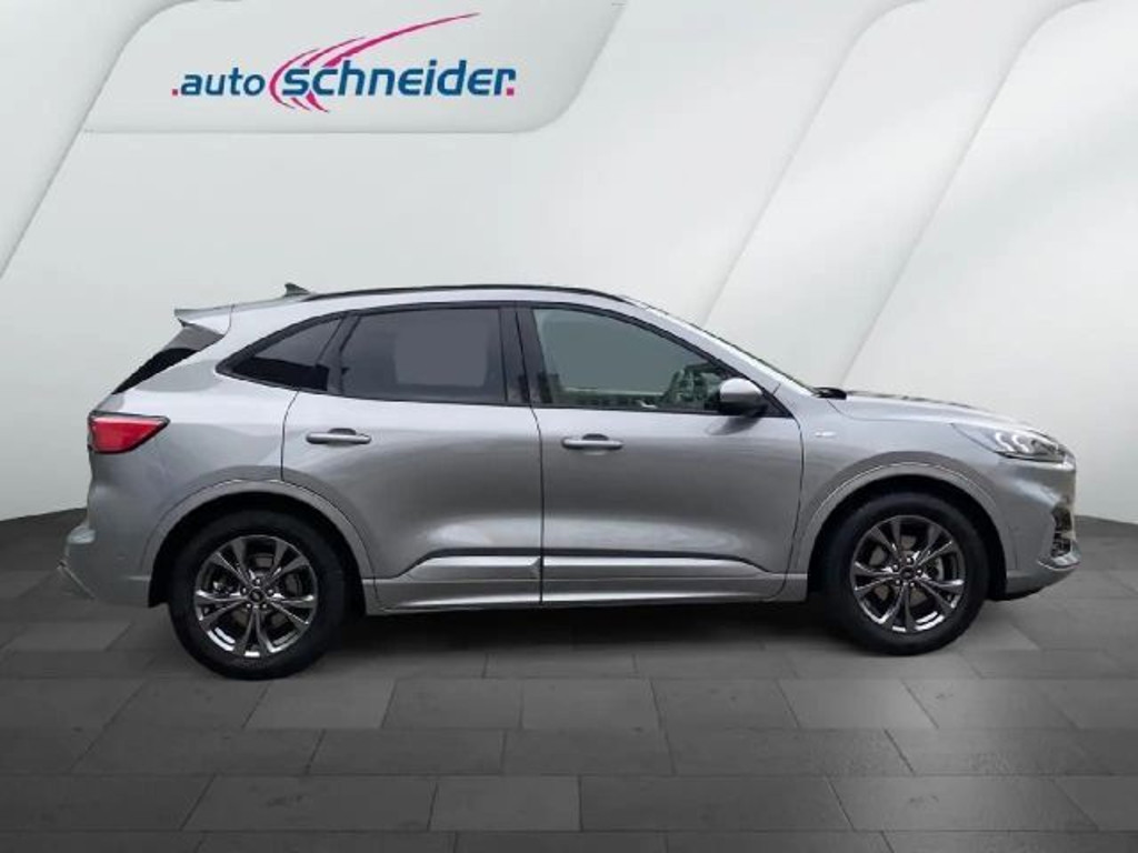 Ford Kuga 2021 Benzine
