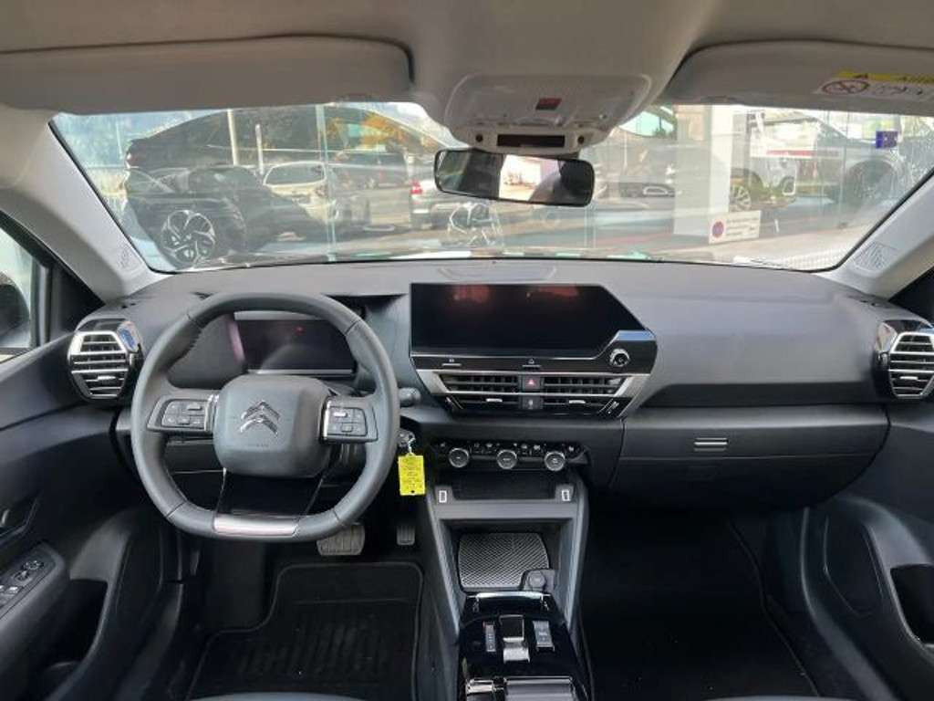 Citroën Ë-C4 X