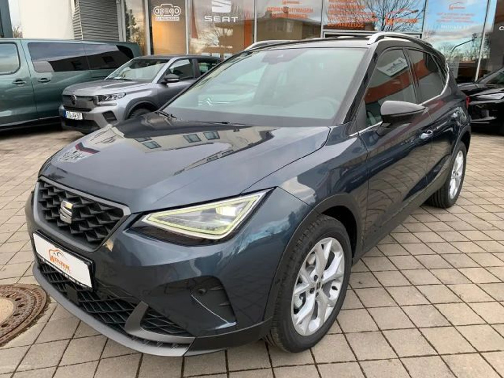 Seat Arona 2024 Benzine