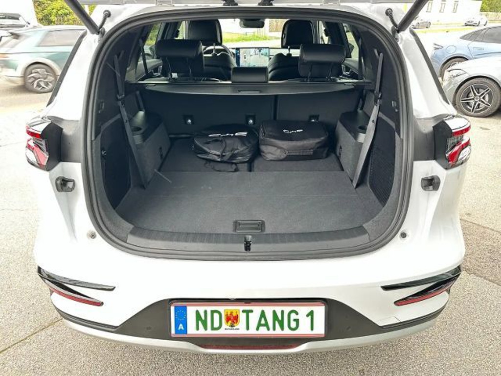 BYD Tang