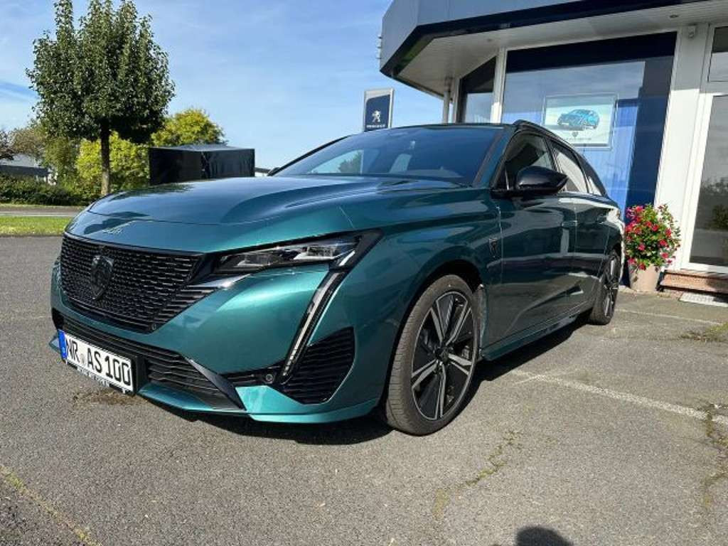 Peugeot 308 2022 Hybride Benzine