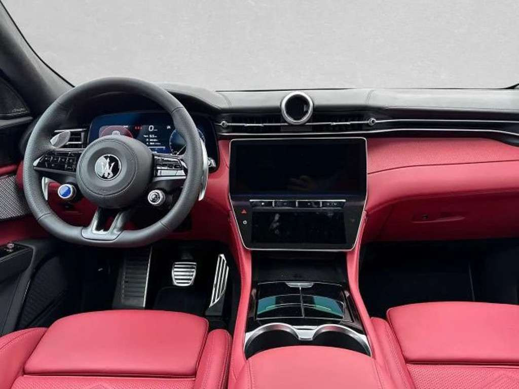 Maserati Grecale 2024 Benzine