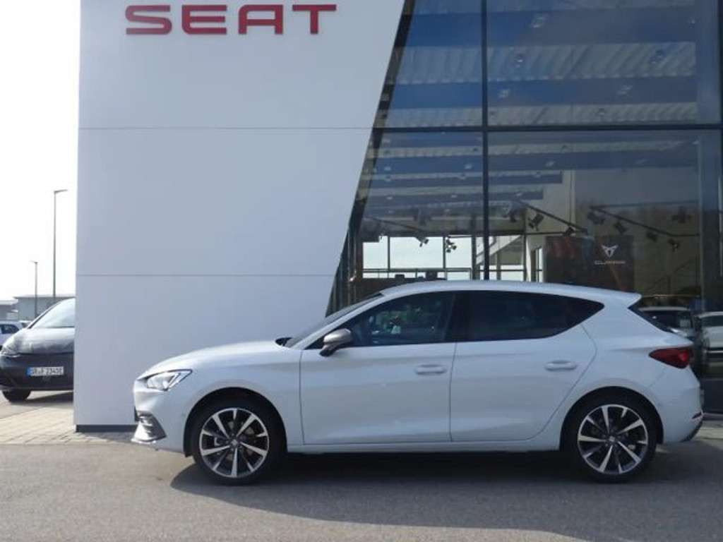 Seat Leon 2024 Benzine