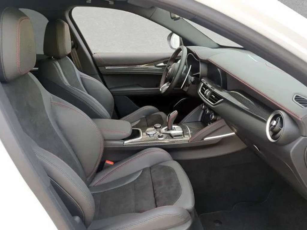 Alfa Romeo Stelvio 2022 Diesel