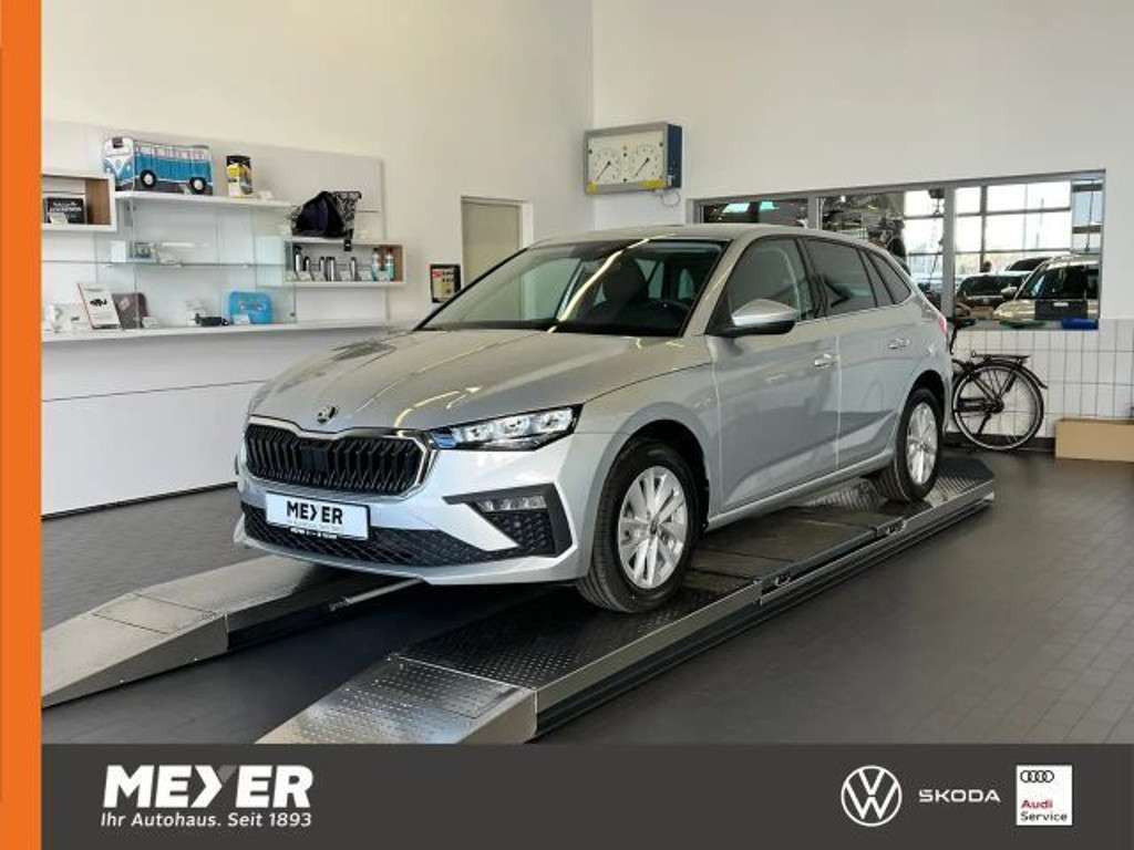 Skoda Scala 2025 Benzine