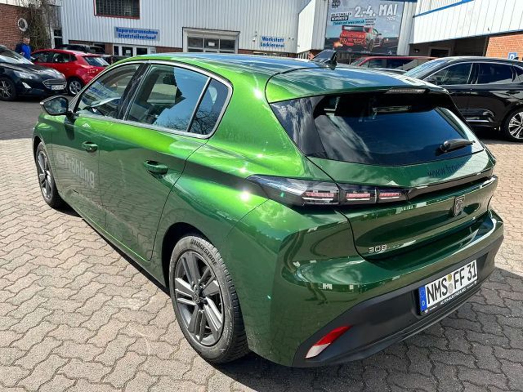 Peugeot 308