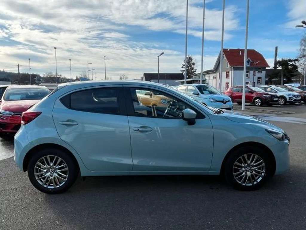 Mazda 2