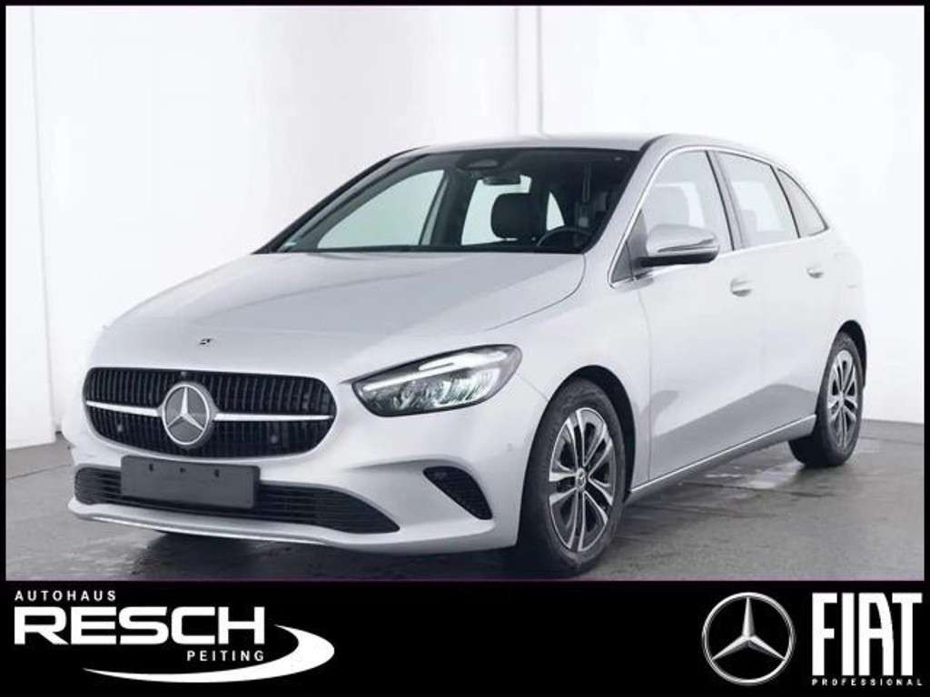 Mercedes-Benz B-Klasse 2023 Benzine