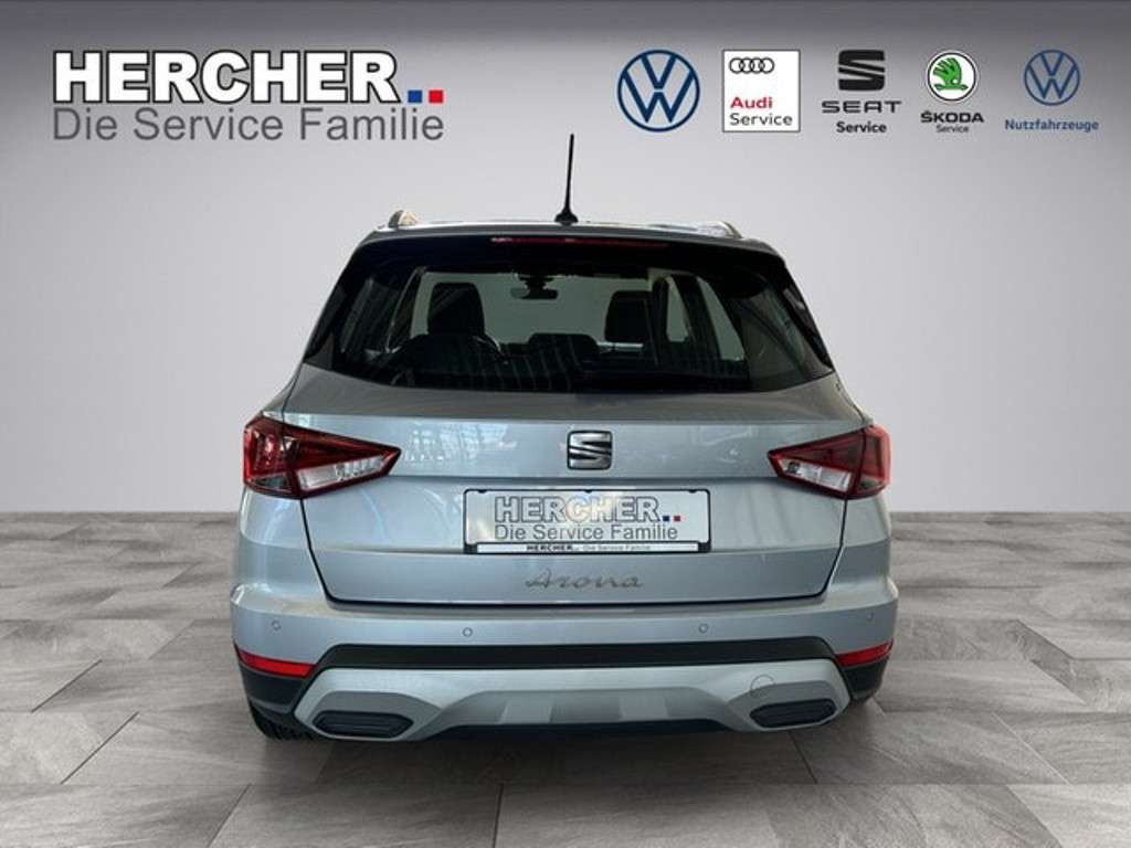 Seat Arona
