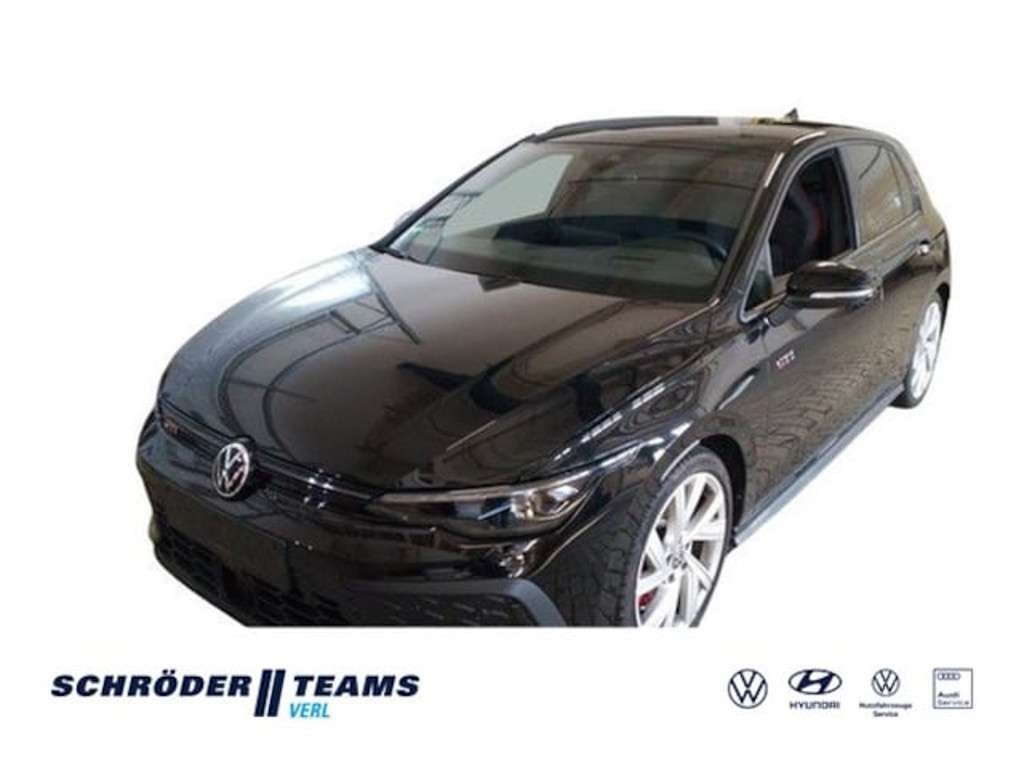 Volkswagen Golf 2025 Benzine