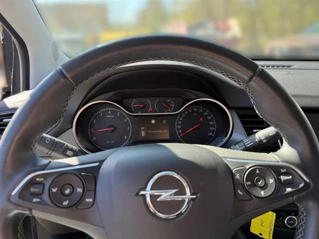 Opel Crossland X