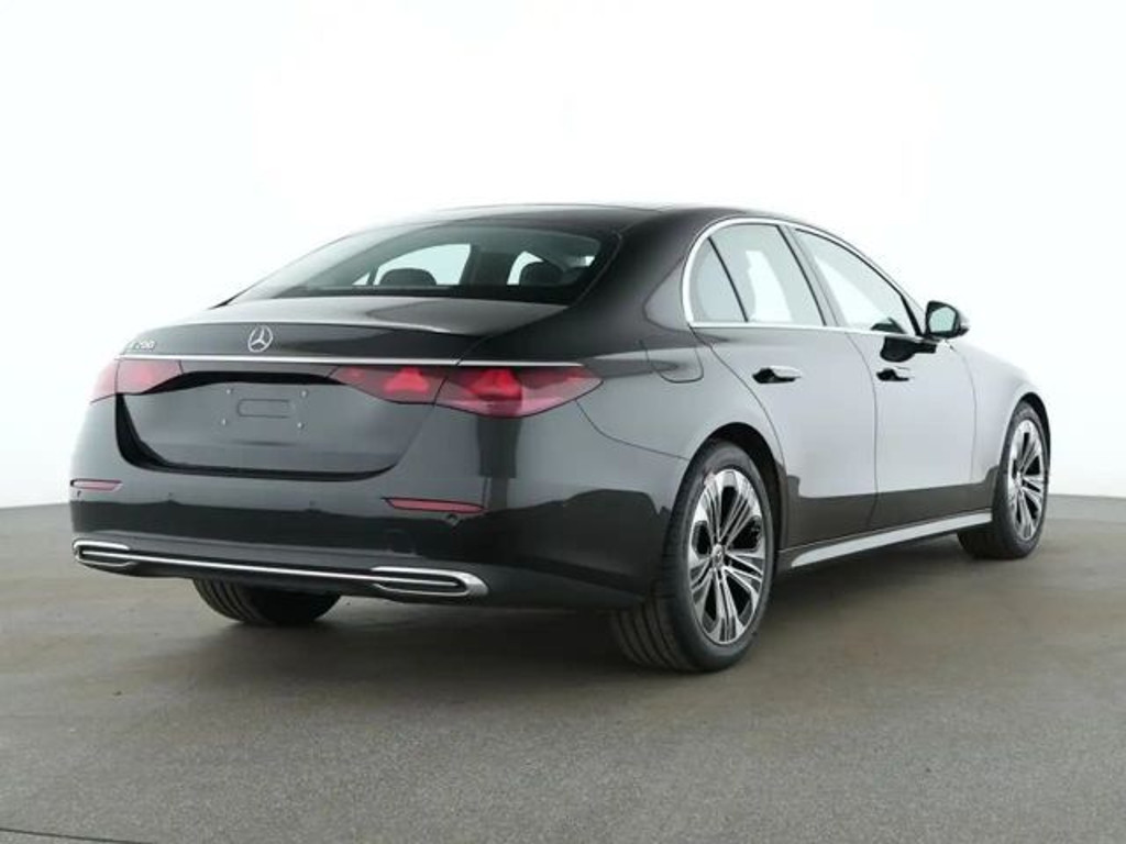 Mercedes-Benz E-Klasse 2024 Benzine