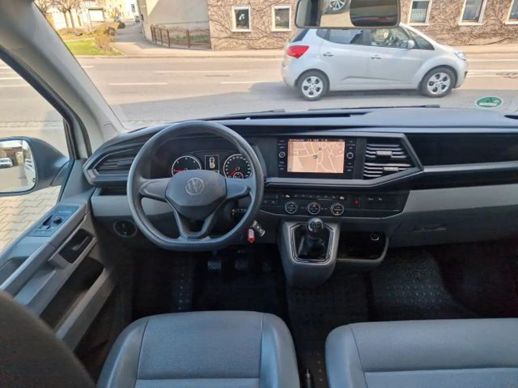 Volkswagen Caravelle