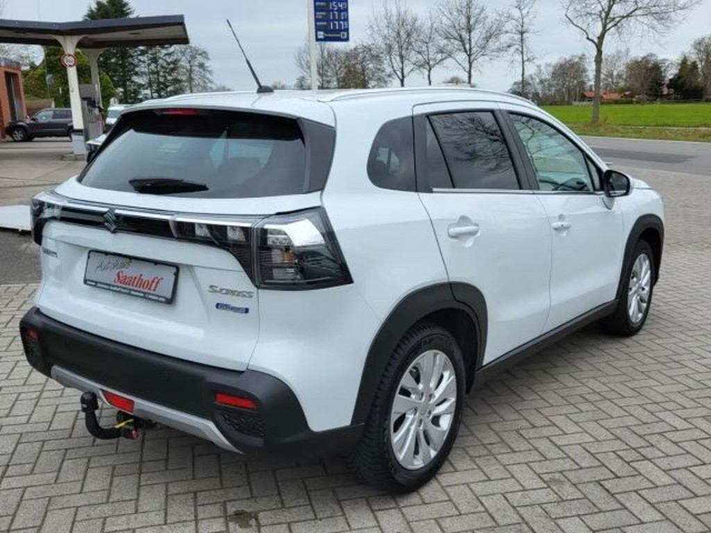 Suzuki S-Cross