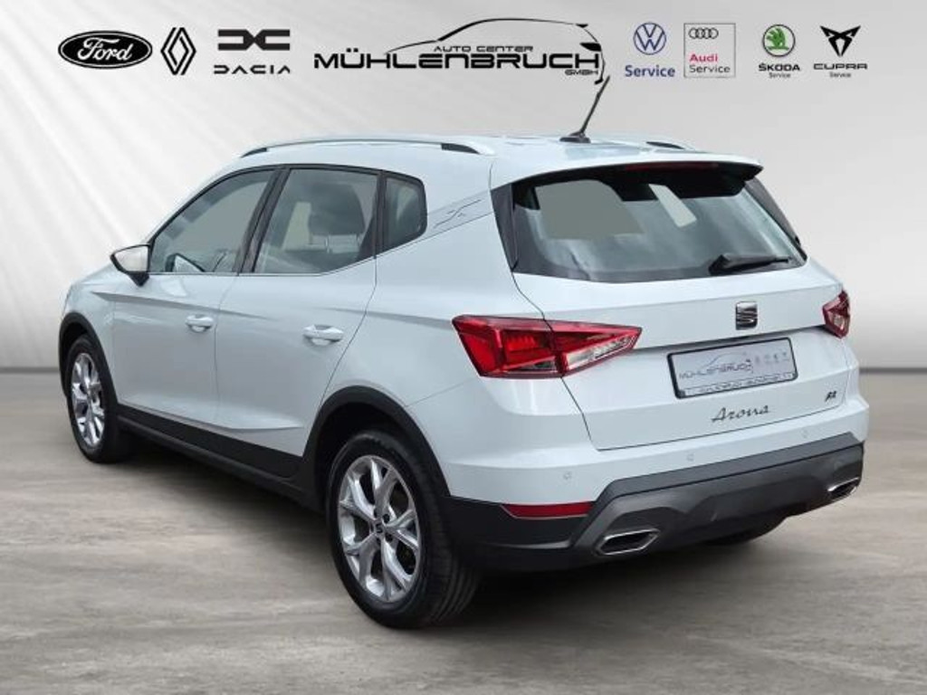Seat Arona