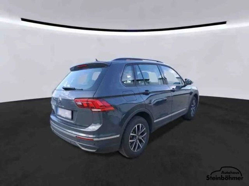Volkswagen Tiguan 2023 Benzine