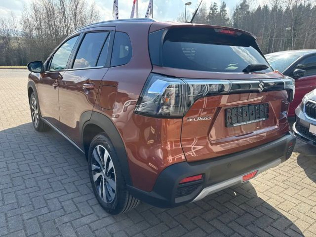 Suzuki S-Cross