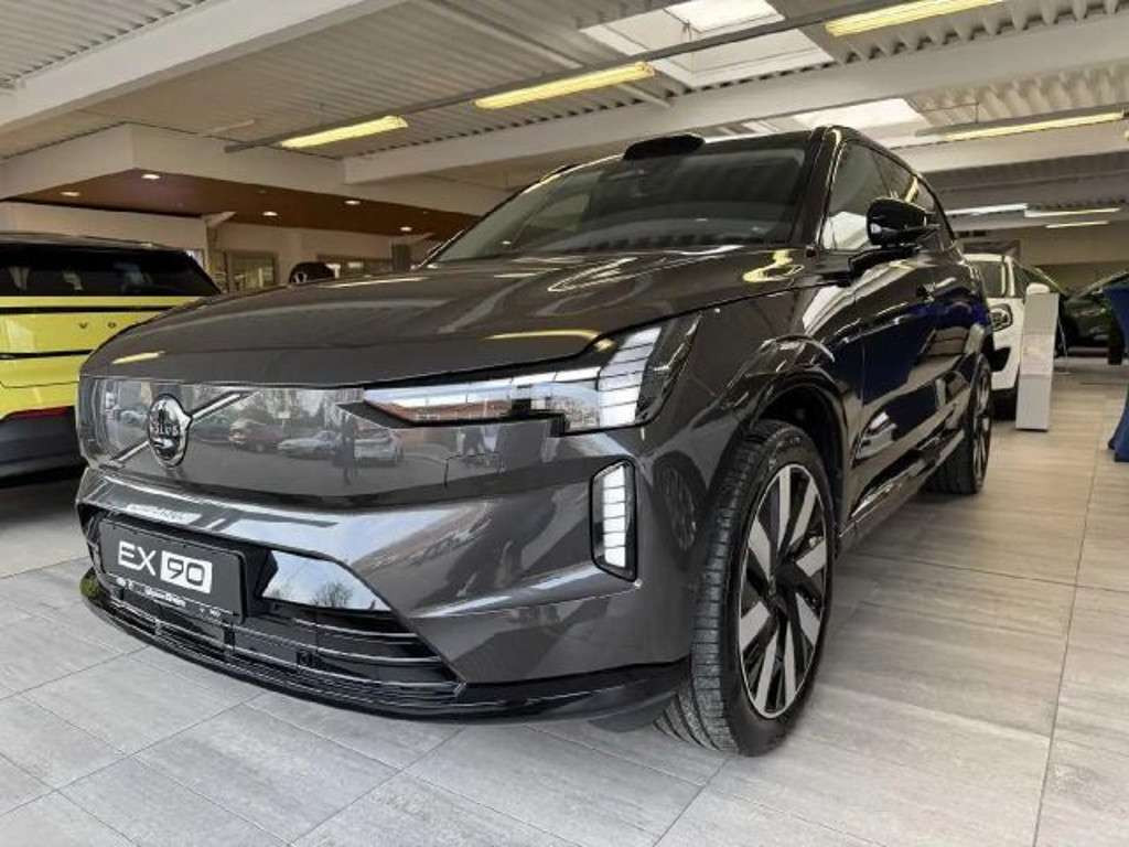 Volvo EX90