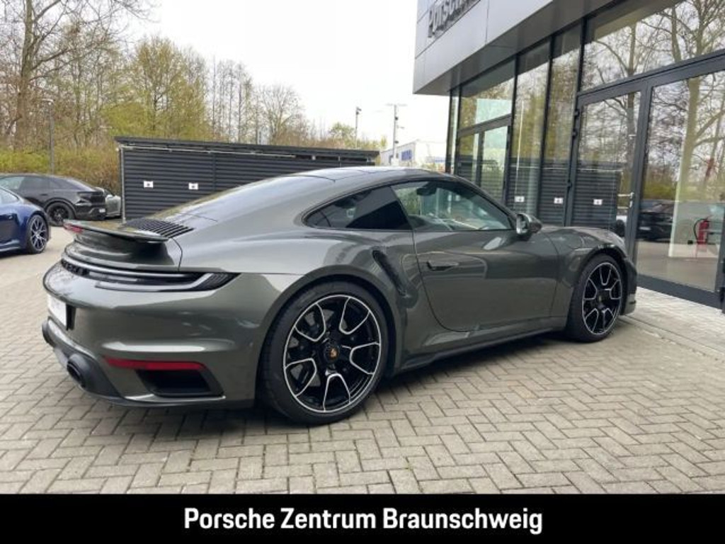 Porsche 992