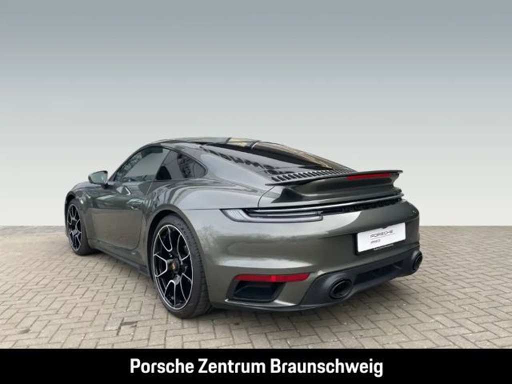 Porsche 992