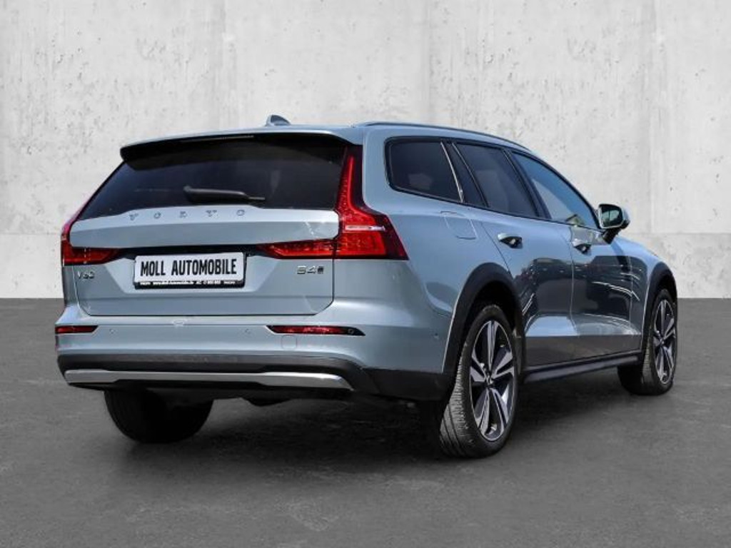 Volvo V60 Cross Country