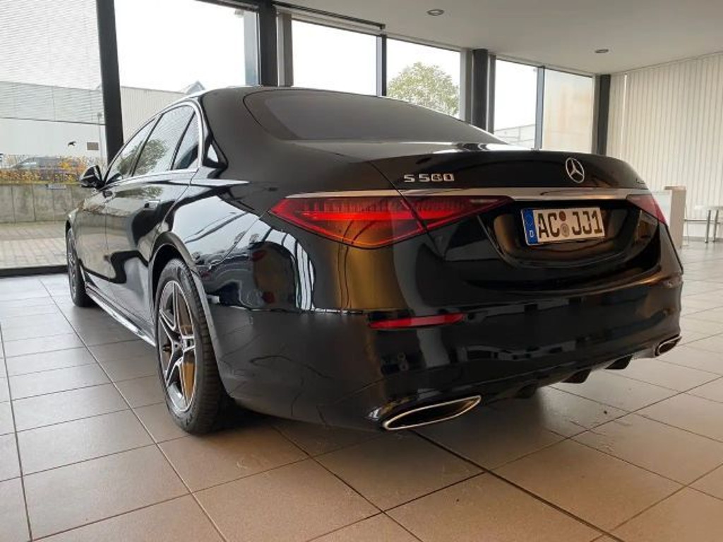 Mercedes-Benz S-Klasse