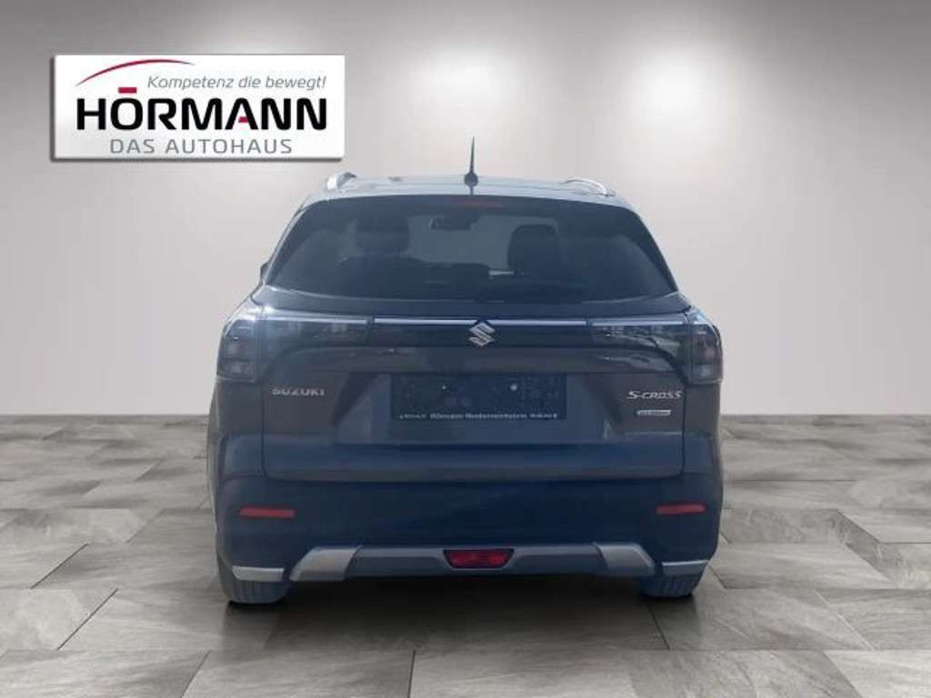 Suzuki S-Cross